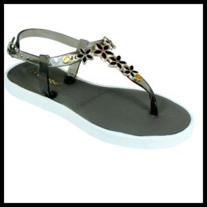 Babe Flower T-Strap Sandals Sz 13